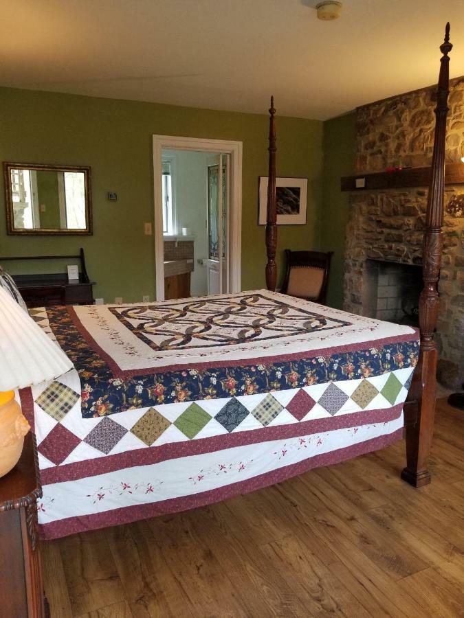 Hawk Mountain Bed & Breakfast Kempton Exterior photo